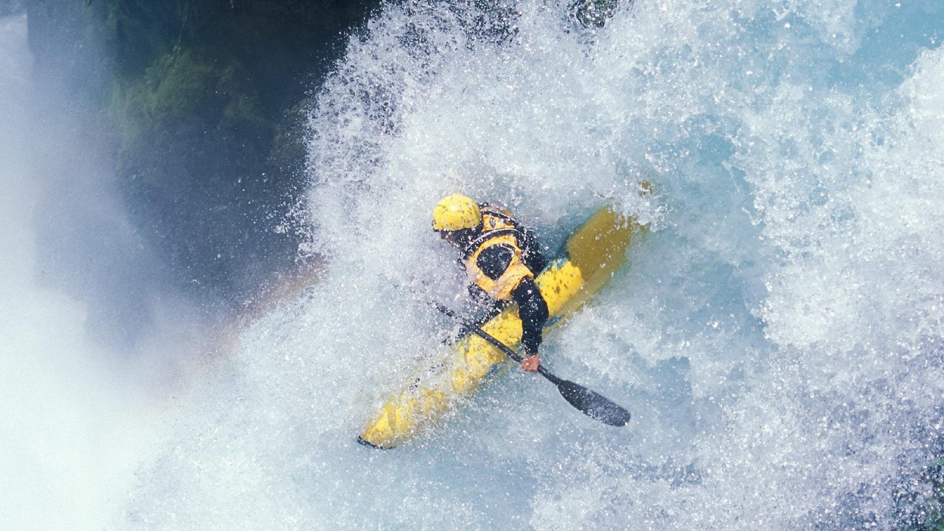 包含Scout官方宣布夺冠新规，TES引发争议！比赛高潮迭起的词条